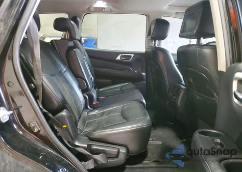 2014 Nissan Pathfinder S z USA, uszkodzony, nr VIN 5N1AR2MM7EC638380